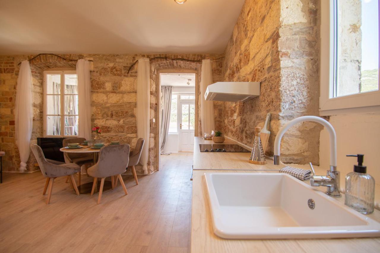 Apartments Mali Raj Komiža Εξωτερικό φωτογραφία