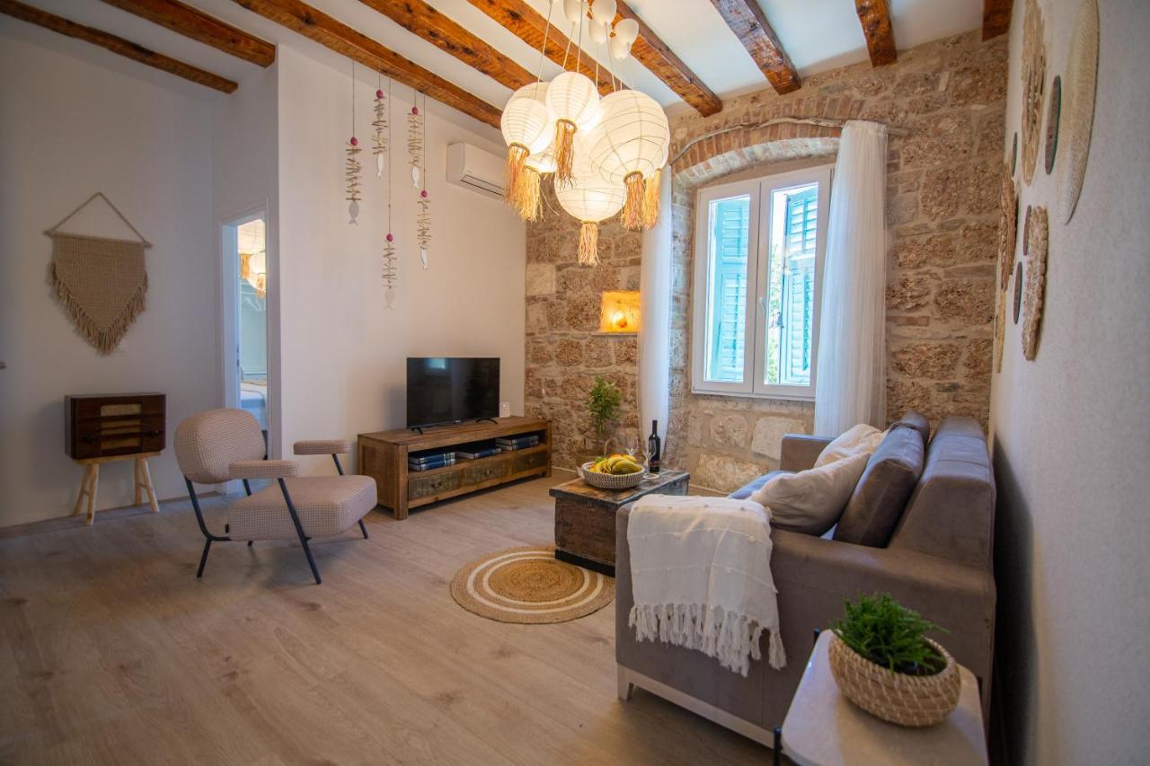 Apartments Mali Raj Komiža Εξωτερικό φωτογραφία